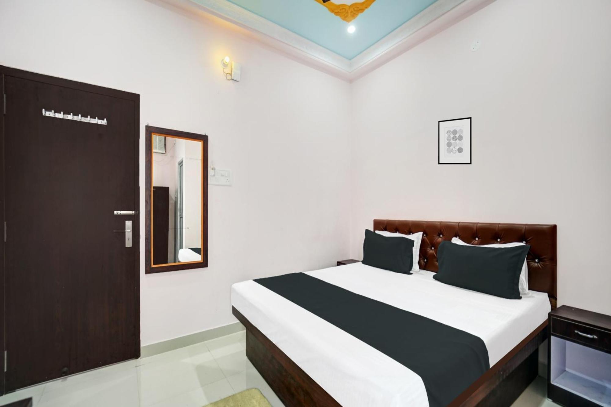 Super Oyo Hotel O Shahi Mahal ปัฏนา ภายนอก รูปภาพ
